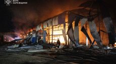 Ночная атака на пригород Харькова: масштабные пожары в Васищево и Безлюдовке📹