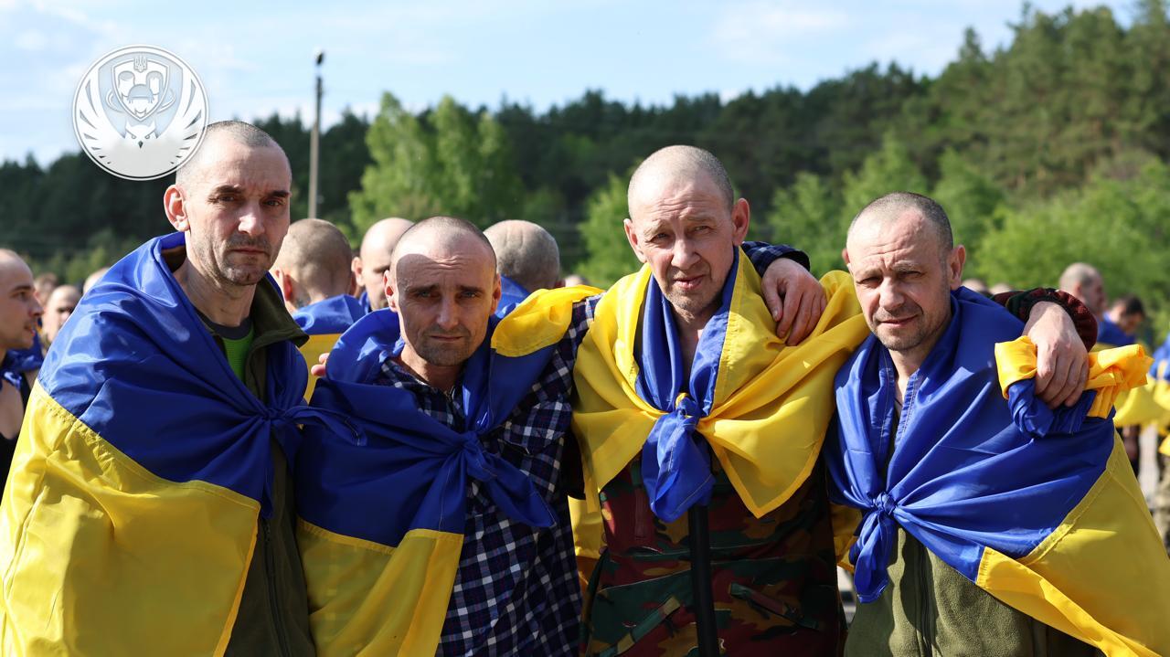 14 захисників з Харківської області повернулися сьогодні з російського полону
