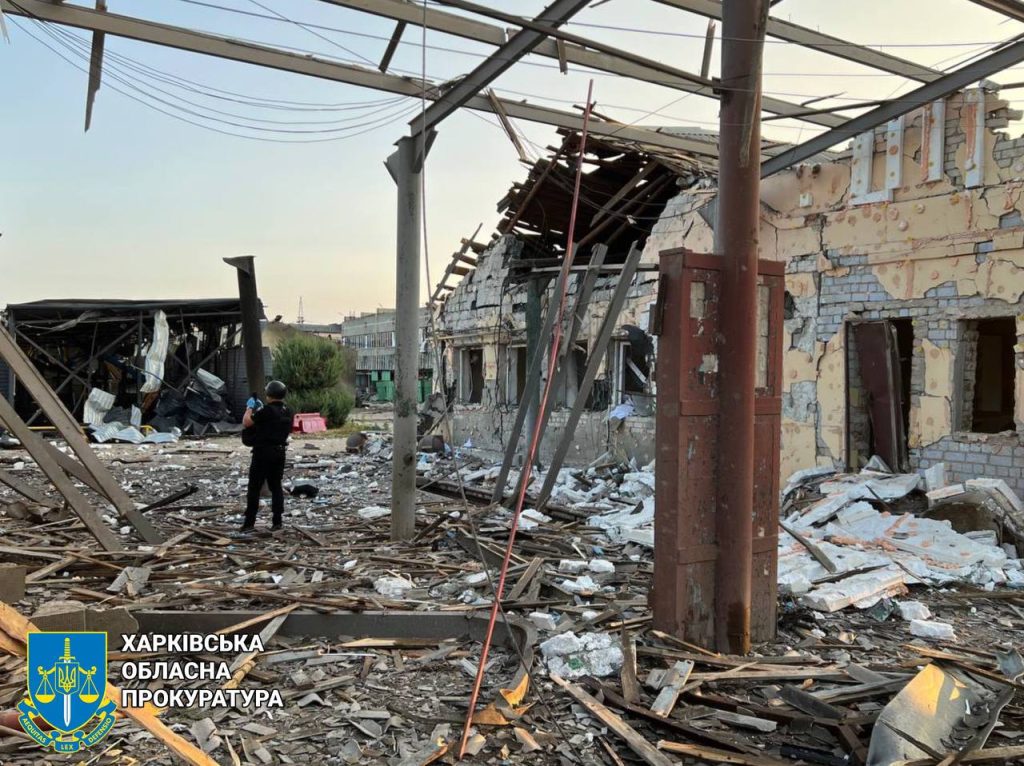 Який вигляд має Харків після обстрілу, показали у прокуратурі (фото, відео)