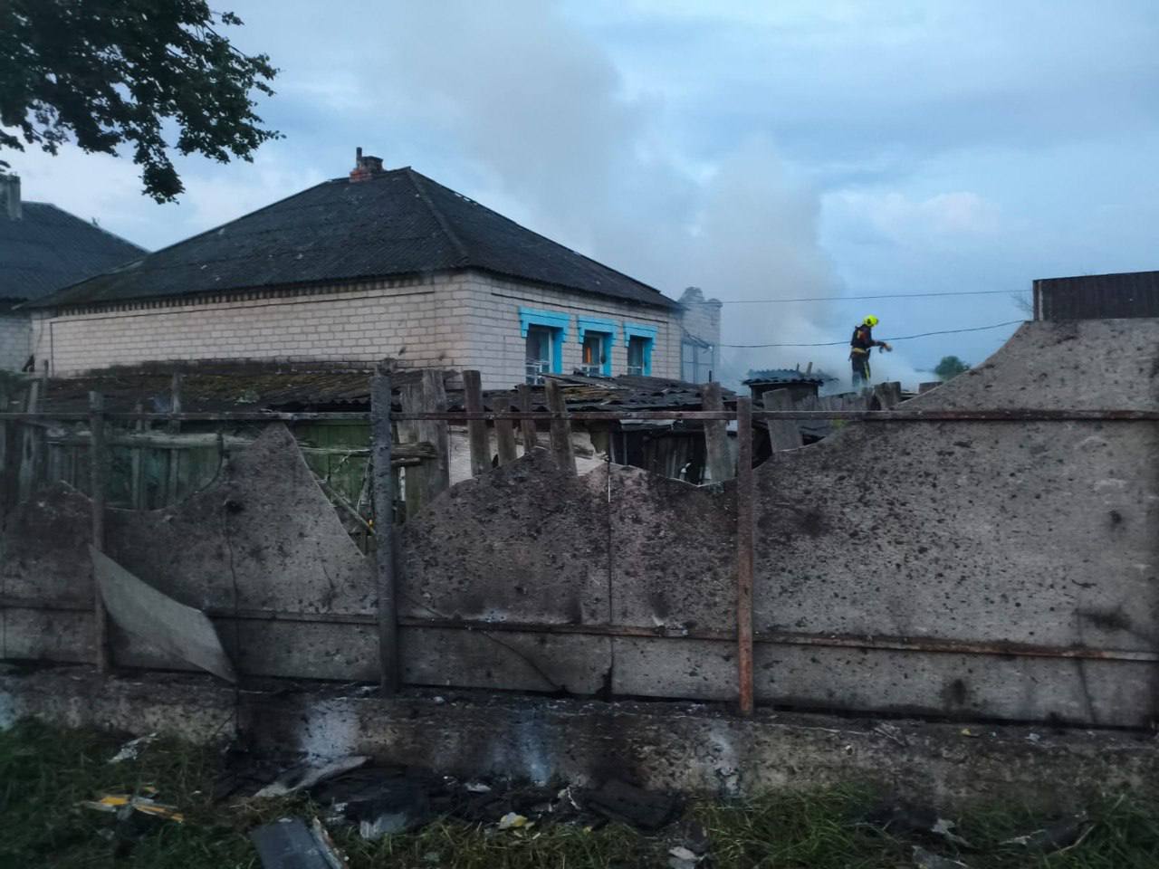 Трое людей пострадали из-за обстрелов Харьковщины, среди них – ребенок