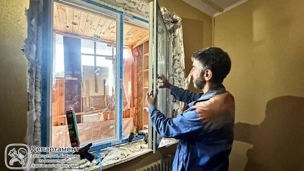 Восстанавливают дом на Северной Салтовке