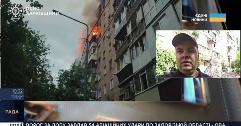 «Нужно было спасать людей» — ГСЧС Харькова разбирала завалы под взрывы (видео)