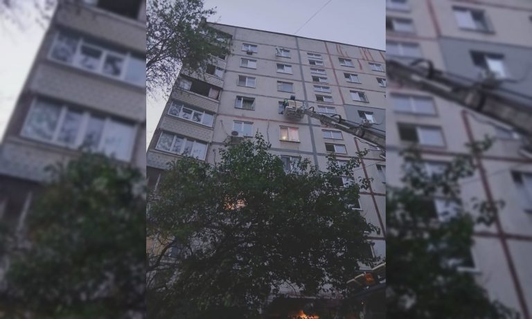 Стало известно, сколько зданий и окон пострадало из-за ударов по Харькову 📷