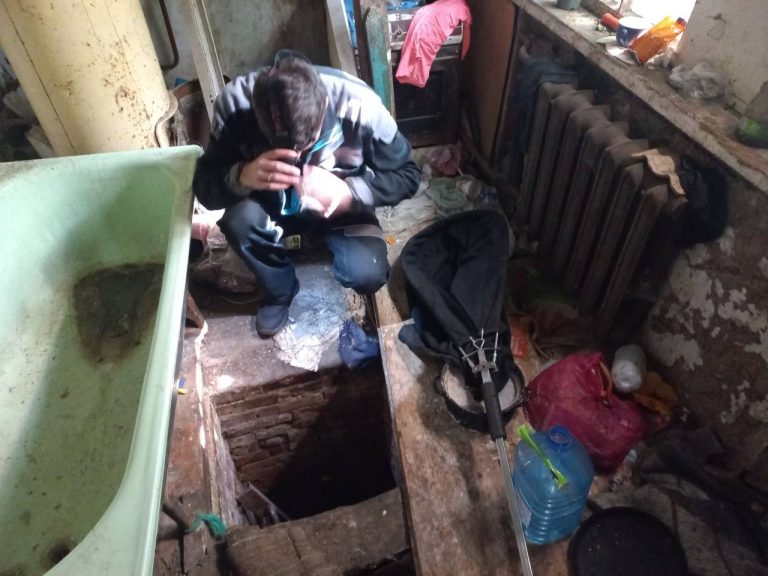 «Дом ужасов»: жилище харьковчанки шокировало зоозащитников (видео, фото)