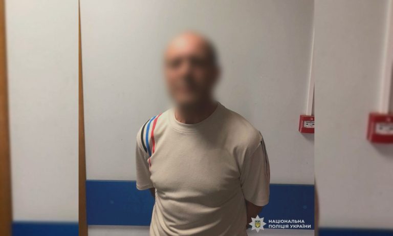 Чуть не убил, потому что приревновал: подозрение получил харьковчанин