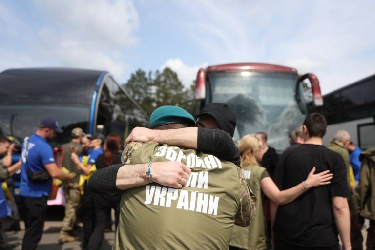 Четвертый обмен за неделю: вернулись и защитники, воевавшие на Харьковщине