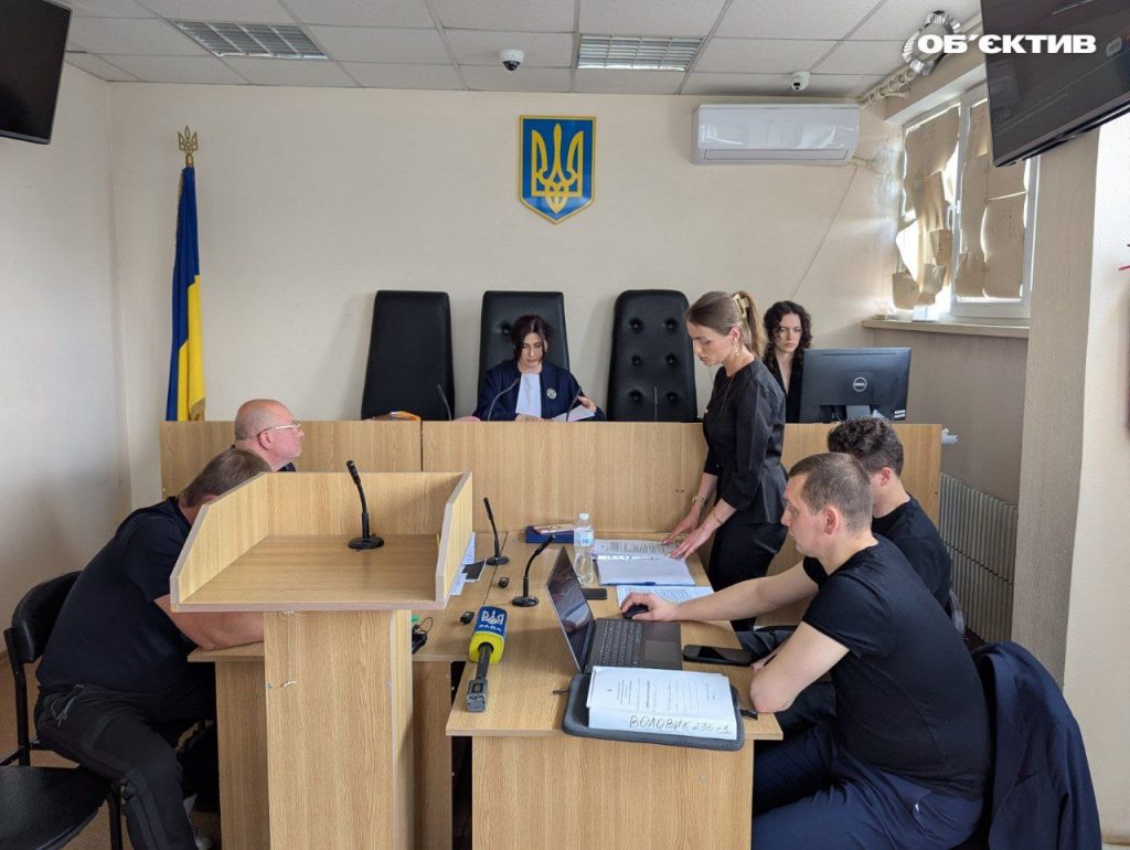 суд об избиении учителя в Харькове