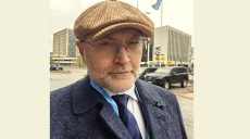 Дайте Маску телефону Коломойского — Береза