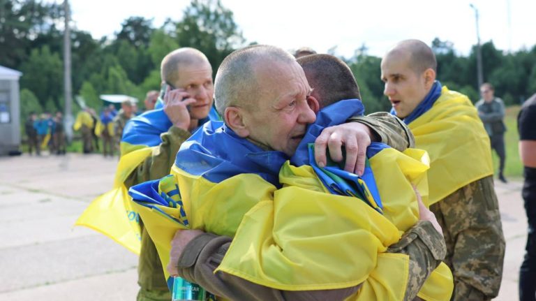З полону РФ повернулися троє жителів Харківщини – Синєгубов