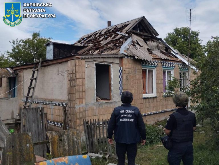 Погибший и раненый – россияне из артиллерии били по Купянску на Харьковщине