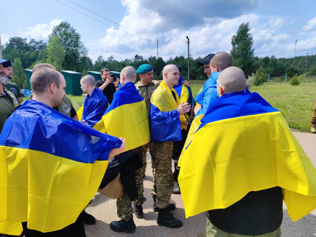 «Наші вдома»: з полону РФ повертаються важкопоранені й молодші 25 років