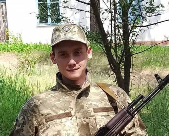 Воин с Харьковщины вернулся домой в рамках сегодняшнего обмена пленными