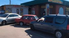 Под Харьковом водитель травмировал женщину, когда сдавал назад: что ему грозит