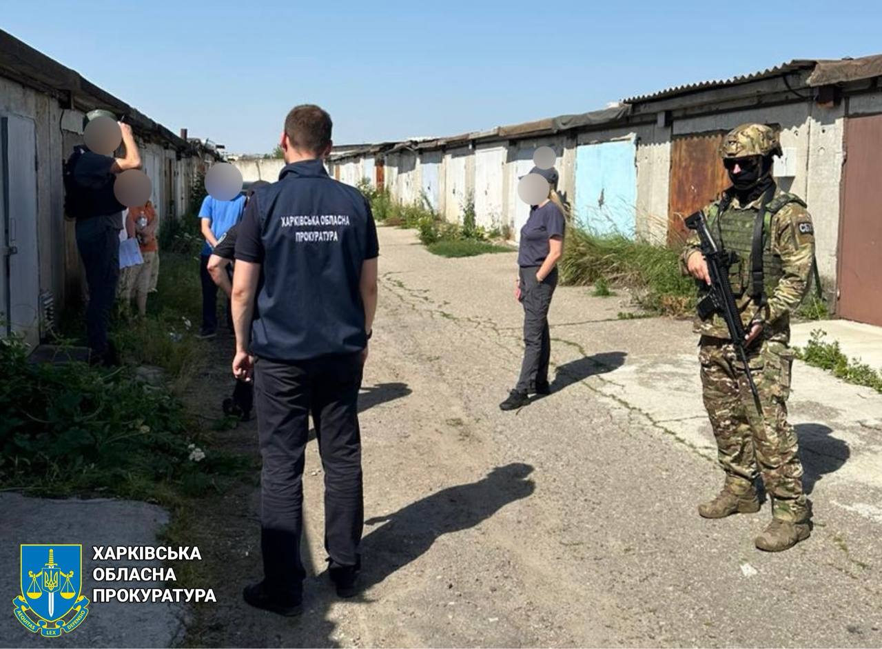 Склад зброї знайшли в Харкові: чи була це підготовка до терактів – з’ясовують
