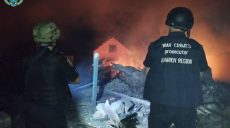 Купянщина в огне: ночью враг обстрелял поселок, ранена женщина