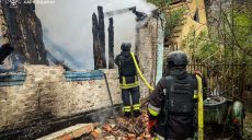 Беспилотник ударил по частному дому на Харьковщине: здание уничтожено (фото)