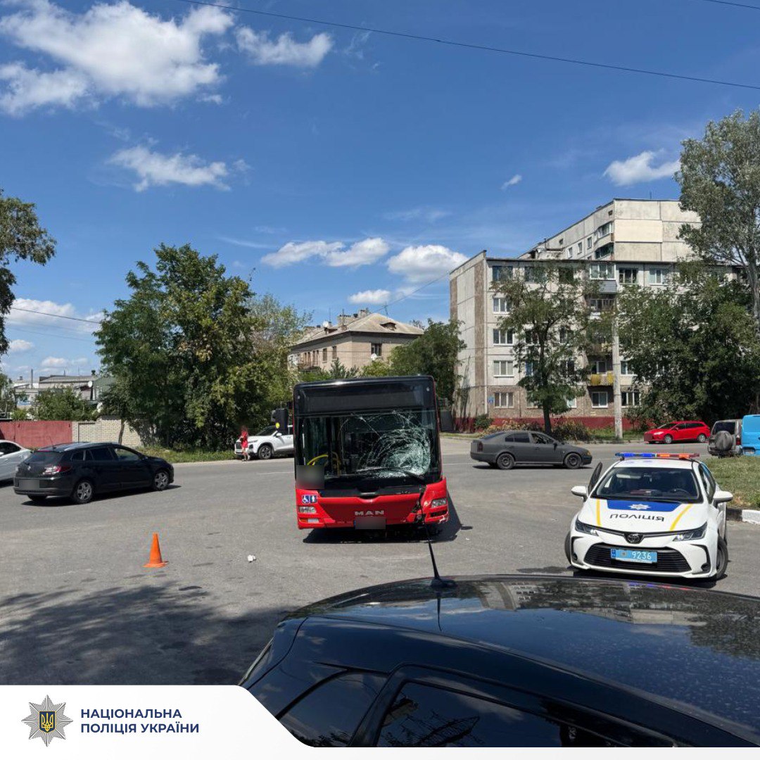 Смертельная авария с пассажирским автобусом случилась в Харькове (фото)