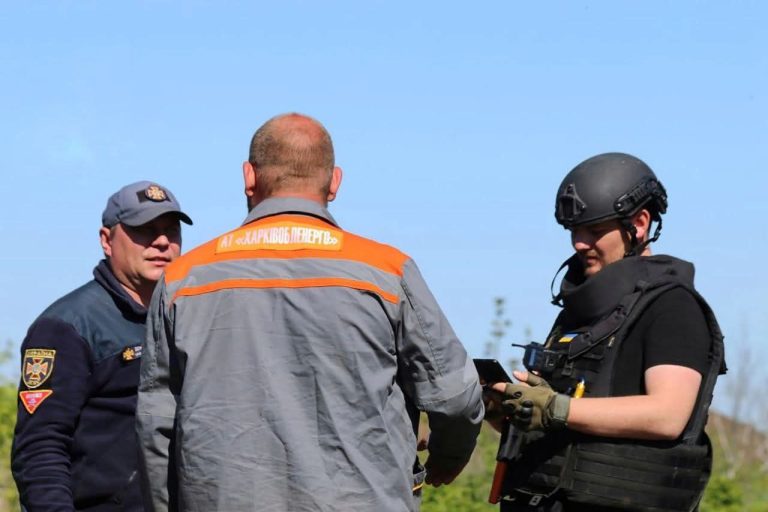 Близько 80% жителів залишилися без світла через удари по Лозовій