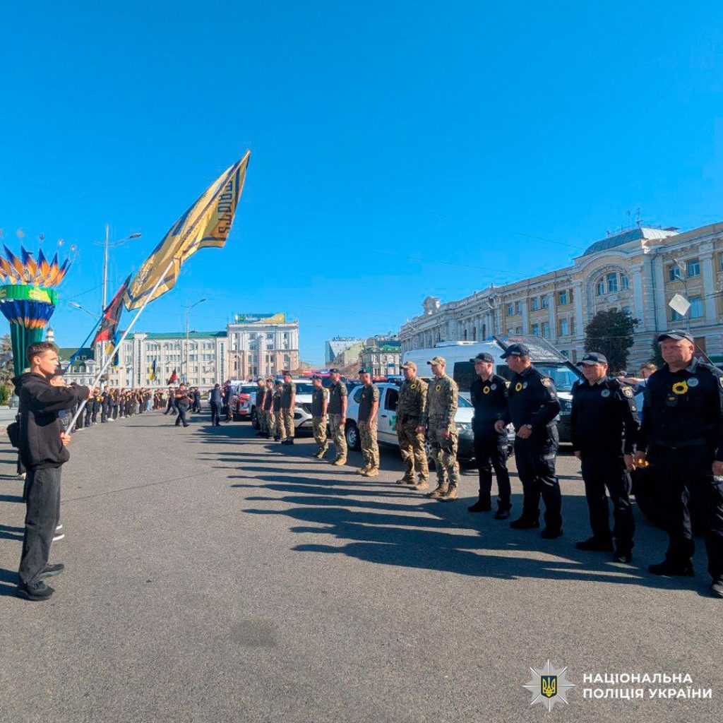 в Харькове почтили память героев