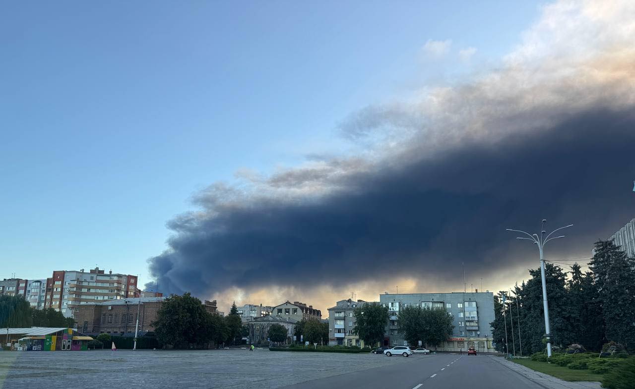 Атака на Кременчуг: куда целили россияне, мэр предупредил об опасности (фото)