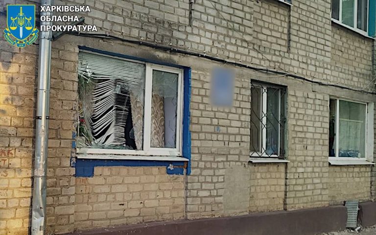 Замкнув і відрізав волосся: в Харкові судитимуть нав’язливого шанувальника