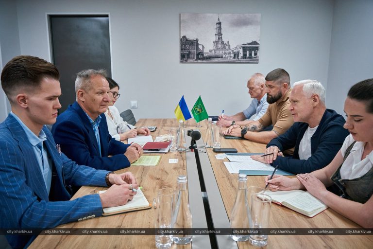 Чем Харькову помогает Красный Крест, рассказали в мэрии