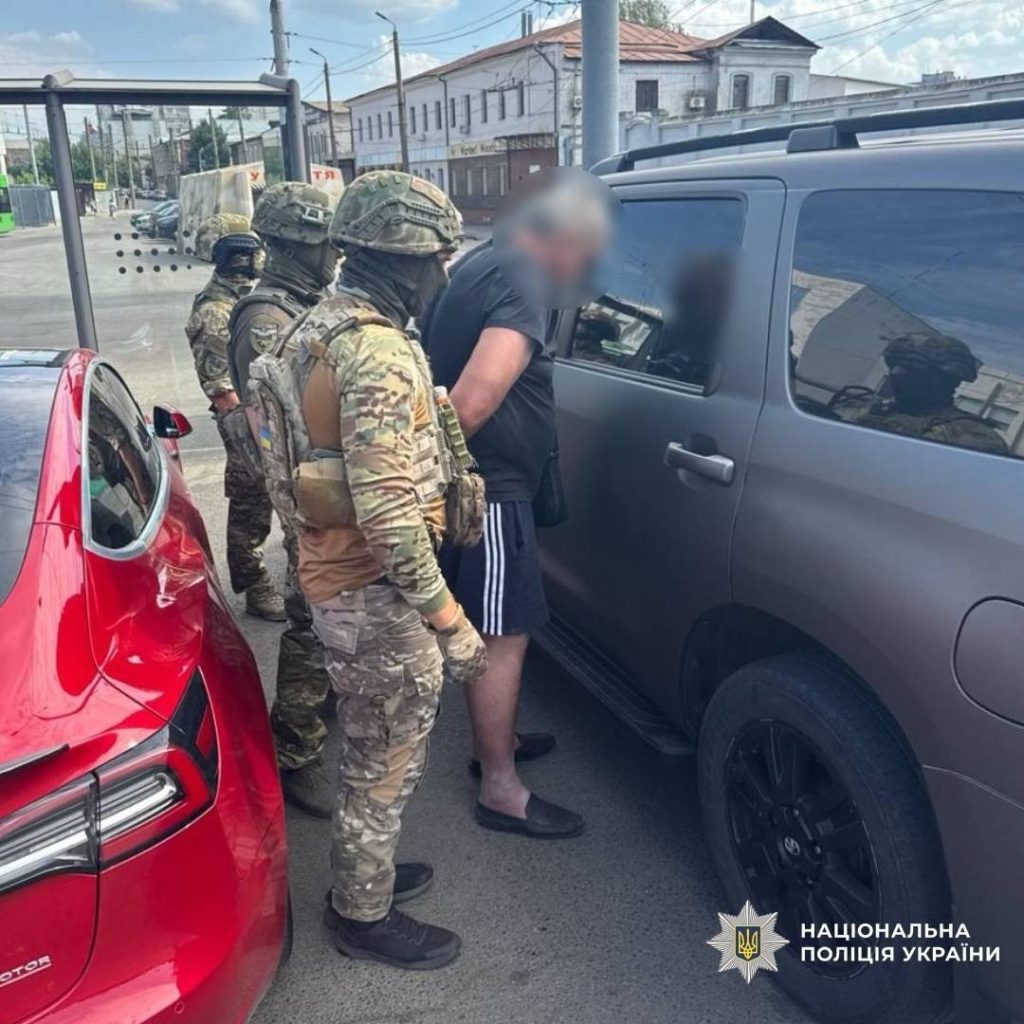 нападение на мать воина на Харьковщине