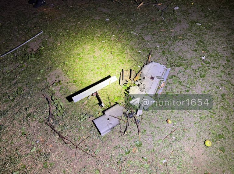 БпЛА влучив біля будинку в Харкові: десятеро постраждалих, зокрема немовля