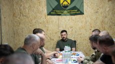 Зеленский на Харьковщине встречался с защитниками Липцев и Волчанска (видео)