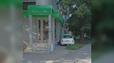 У Харкові водійка збила на тротуарі жінку з немовлям