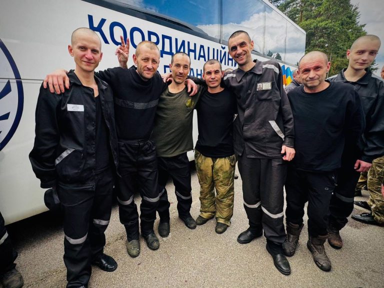 12 жителів Харківщини повернулися додому з російського полону
