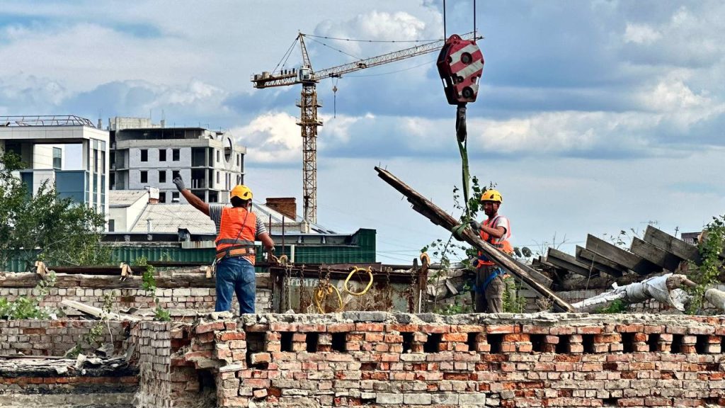 Восстановление дома на улице Свободы