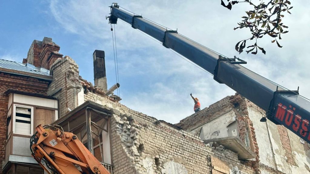 Восстановление дома на улице Свободы