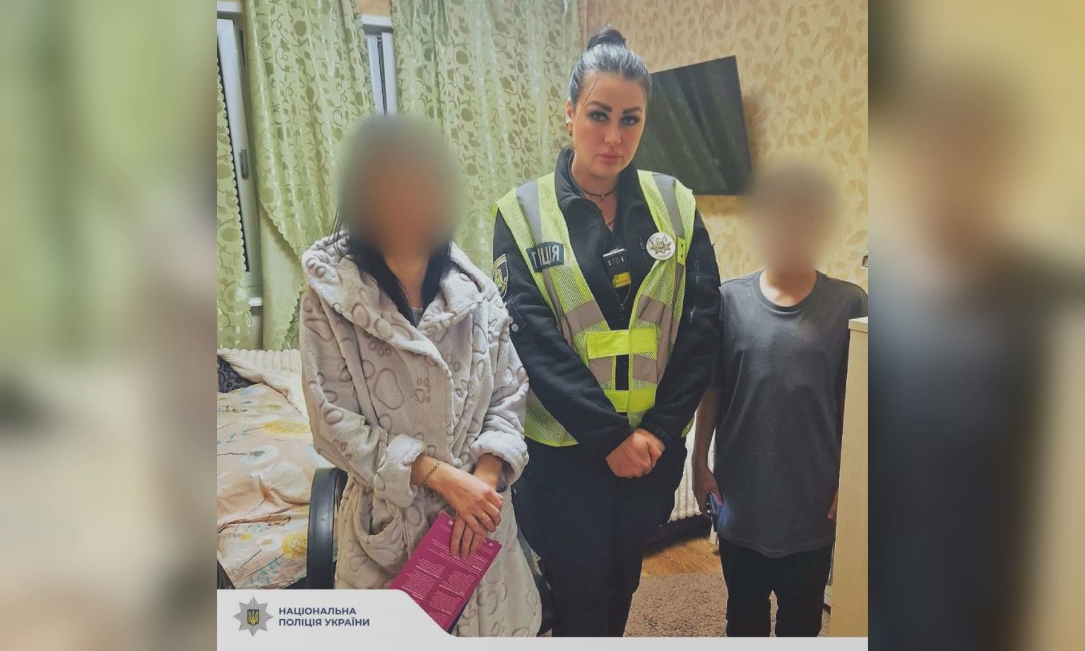 Пьяный мужчина угрожал расправой малолетнему пасынку: разбирались копы