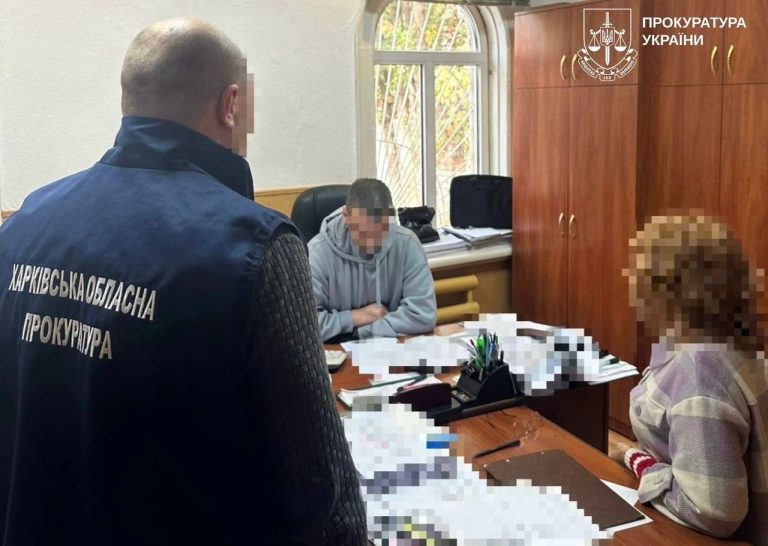 “Забула” про квартири та іншу нерухомість: у чому підозрюють бухгалтерку КП