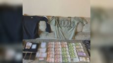 У Дергачах пограбували дім: родичі-фігуранти «засвітились» на камері (фото)