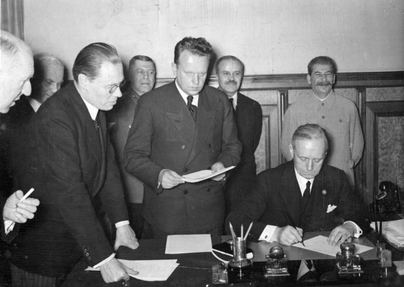 Підписання договору про дружбу та кордон СРСР і Німеччини 1939 рік