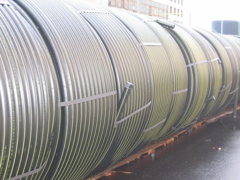 В газовой трубе россияне на самокатах двигаются в Купянск – DeepState (видео)