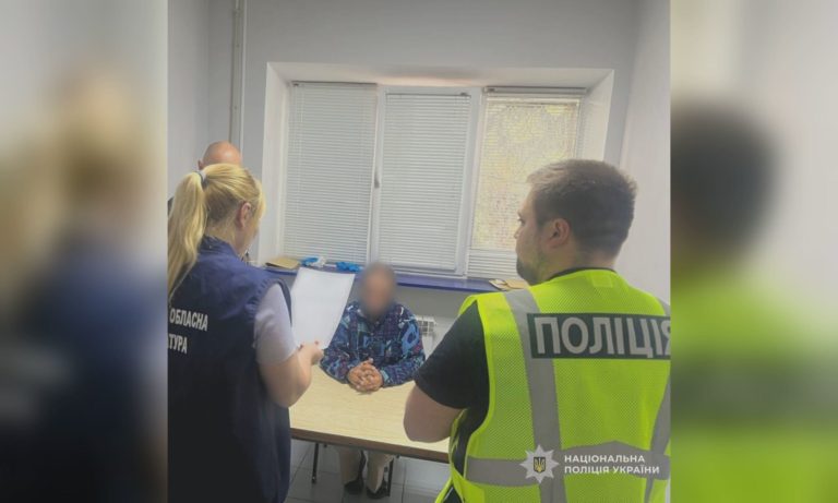 На Харківщині напали на літню жінку в неї вдома: підозрюваного затримали