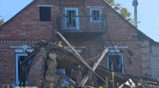 Двоє людей постраждали через обстріли росіян з РСЗВ по селу на Харківщині
