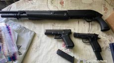 Організатора і замовника замовних вбивств і побиттів викрили у Харкові