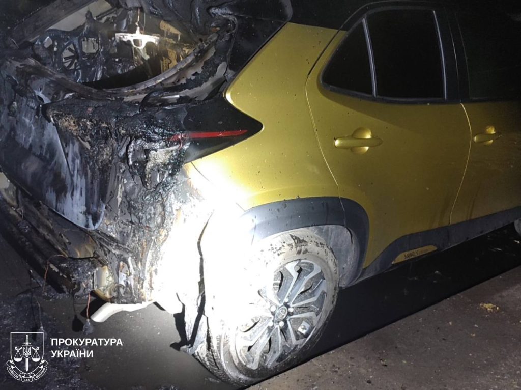 поджег авто в Харькове
