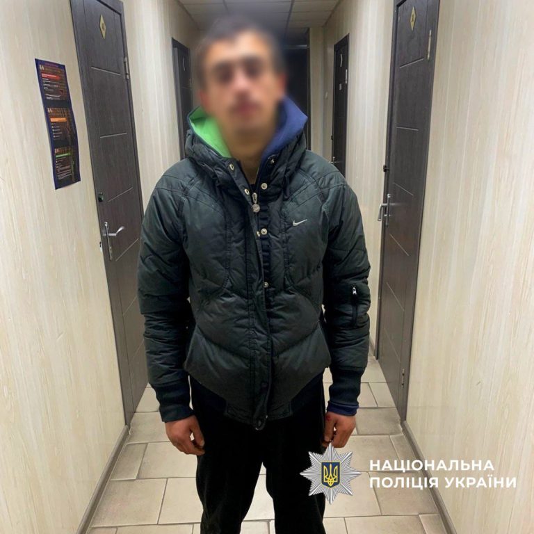 Угнал авто со стоянки и рассекал пьяным по Харькову: дерзкого водителя поймали