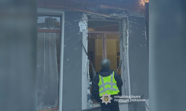 В полиции показали кадры с мест «прилетов» в Харькове (фото)