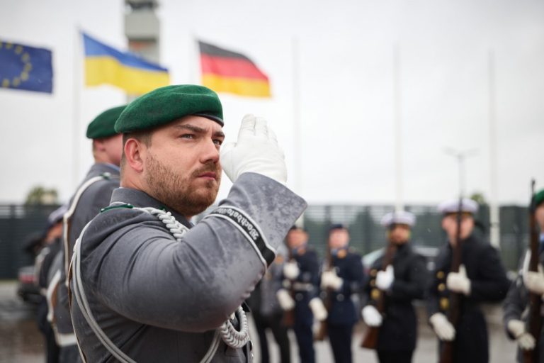 Проти виплат українцям виступила більшість жителів Німеччини – опитування