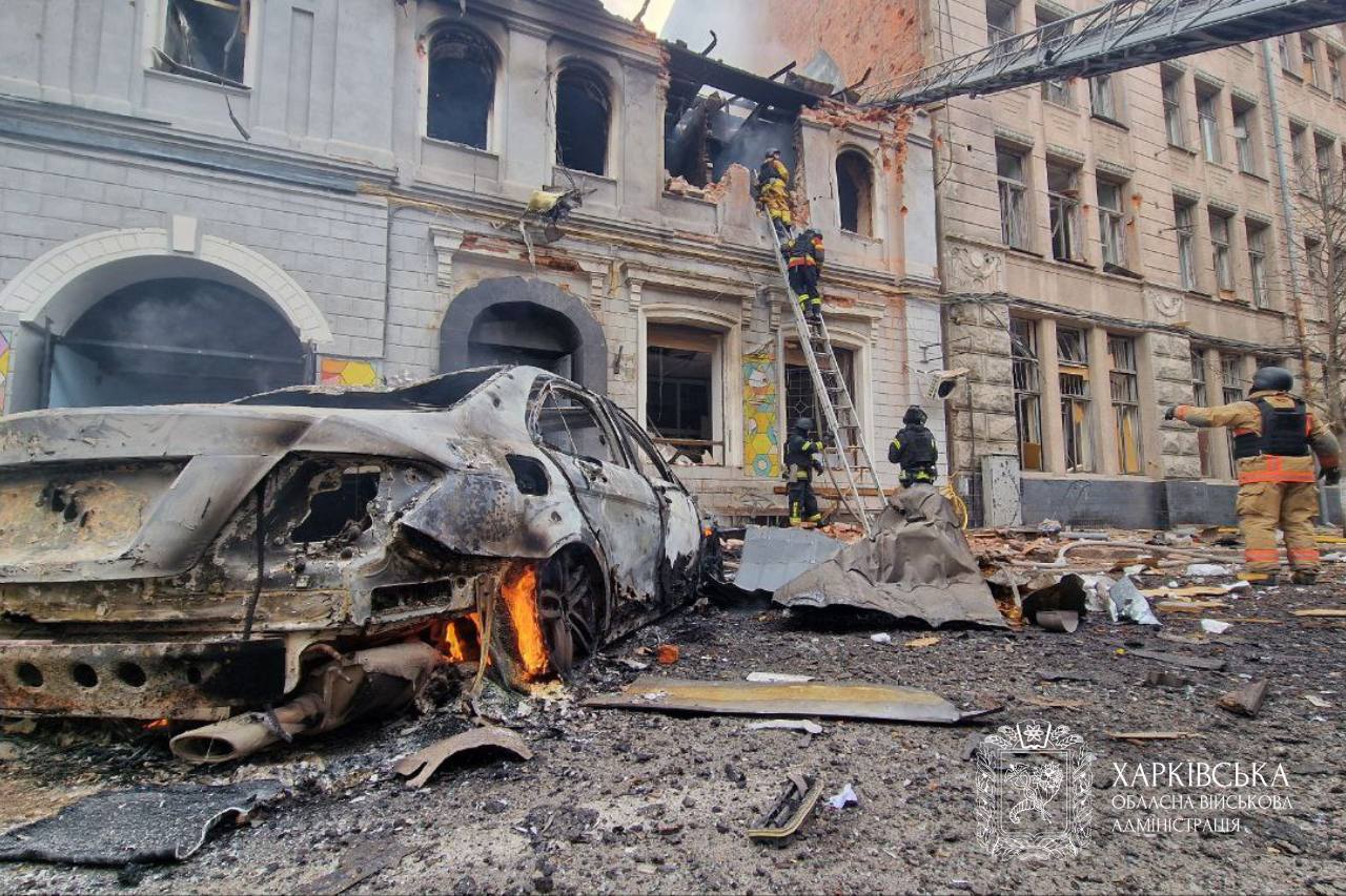 Последствия атаки на Харьков: пожар локализовали, состояние пострадавших 📹