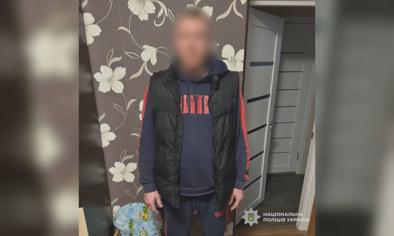 Инцидент при проверке документов: на Салтовке копа протащили по асфальту