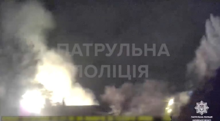 Первые минуты после авиаудара по больнице в Харькове (видео)