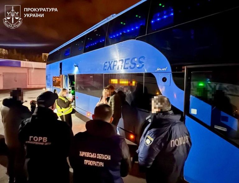 Юную харьковчанку подозревают в торговле людьми: куда отправляла женщину
