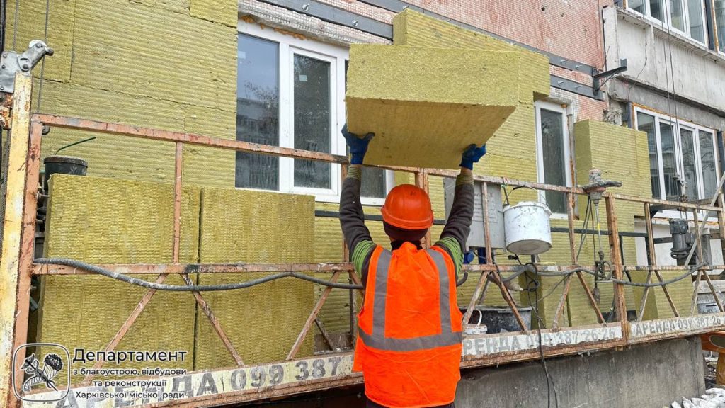 Відновлення будинку на вулиці Ужвій у Харкові